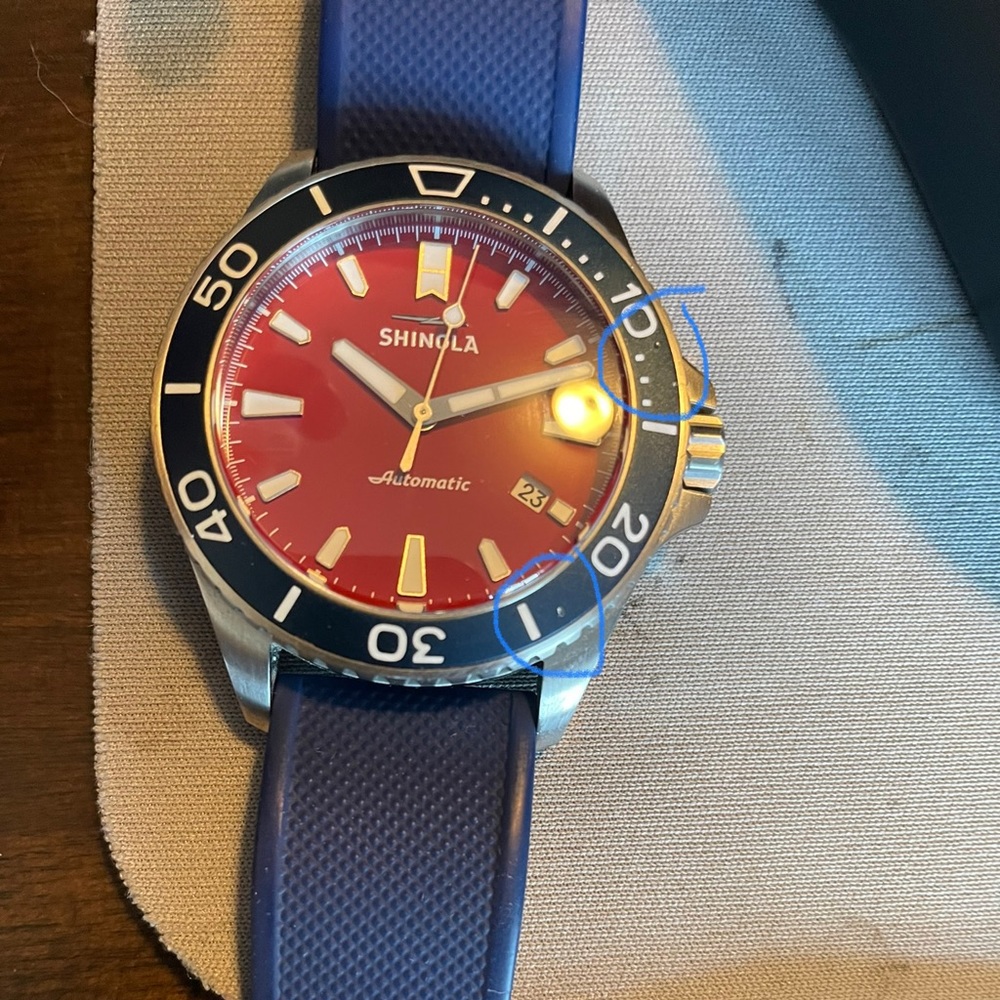 Mens shinola harbor monster automatic
43 mm 
Red and blue
